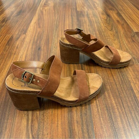 Zodiac Brown Leather Lola Chunky Heeled Sandal - Picture 2 of 9